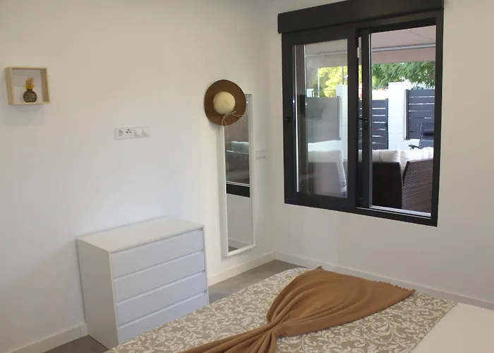Apartman Townhouse With Pool Longer Than 10 Days *